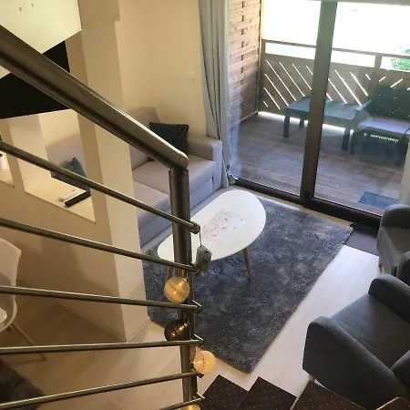 Beachfront Studio Apartman Apart Otel